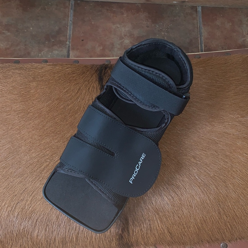 Procare Black Medical Boot